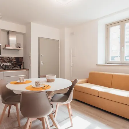 Via Roma 34 كاستيغليون ديل لاغو