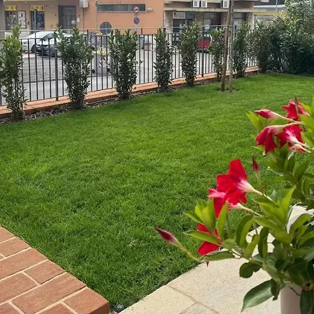 Via Roma 34 * Castiglione del Lago