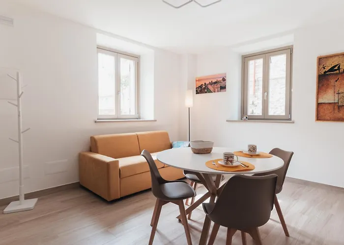 Apartamento Via Roma 34 *