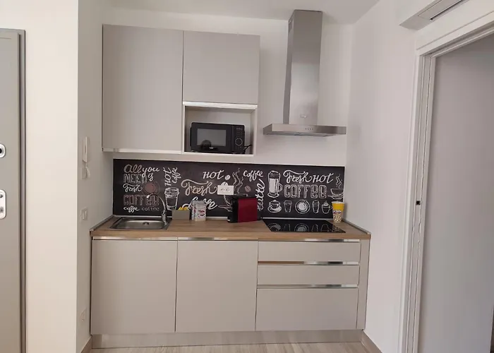 Via Roma 34 - Modern & Garden - Italywego 아파트 카스틸리오네델라고